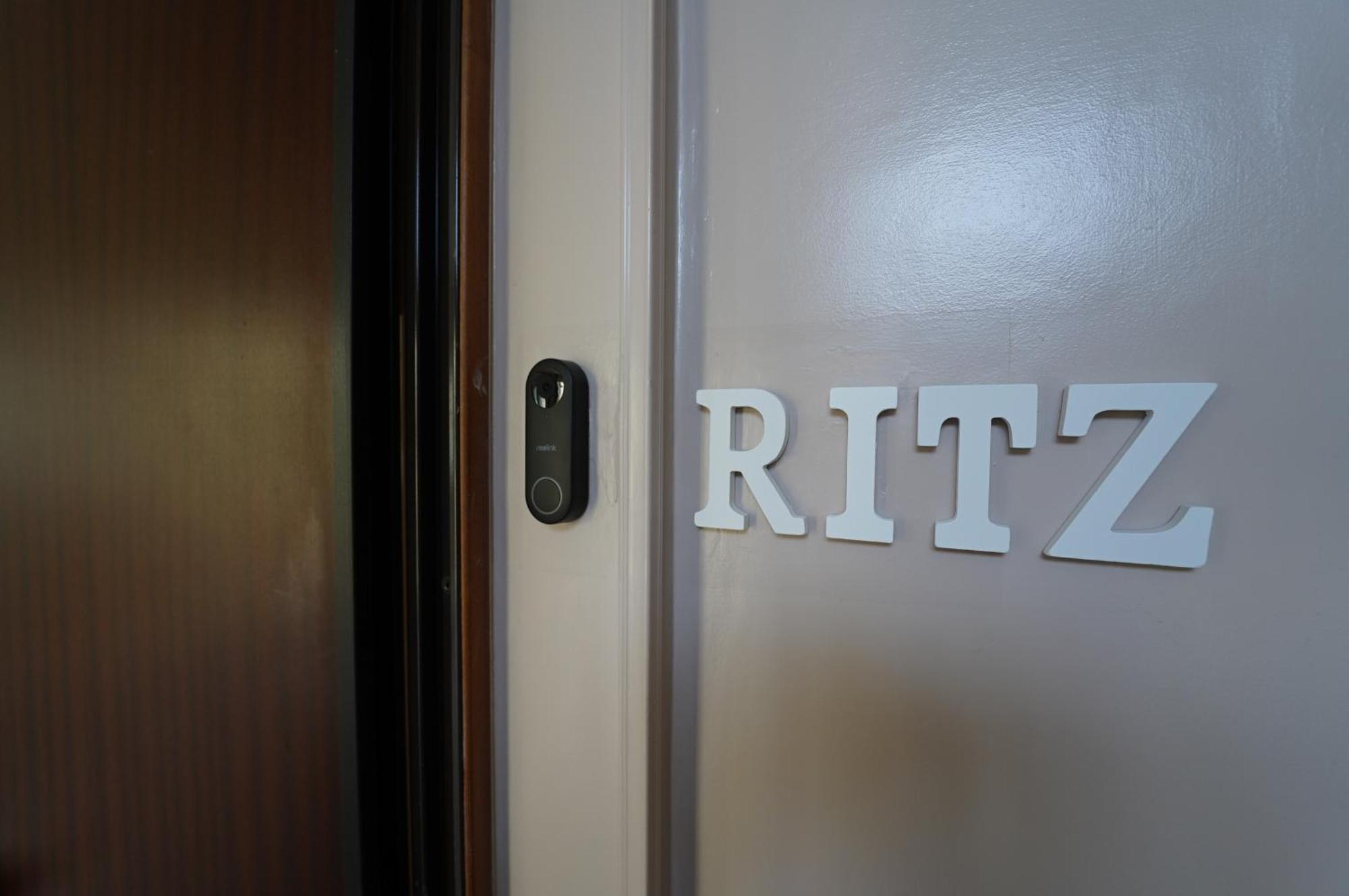 Ritz Salerno Apartman Kültér fotó